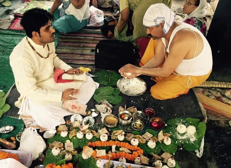 The Tradition of Pitru Tarpan in Hinduism - HarGharPuja